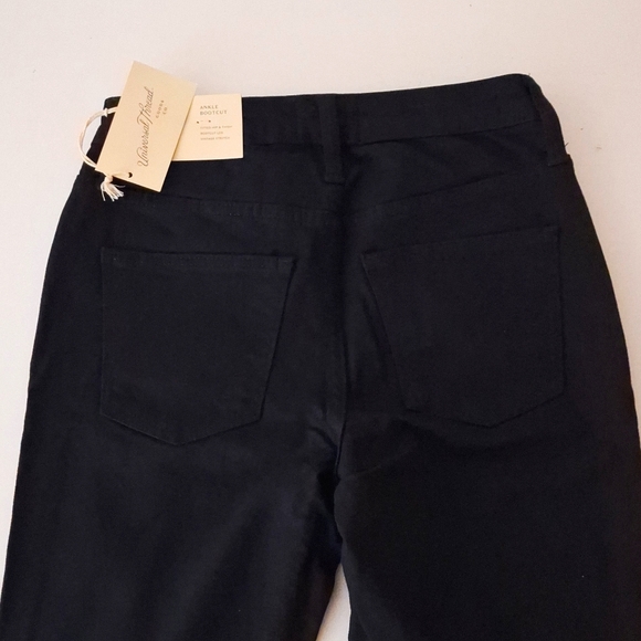 NEW! High-Rise Ankle Bootcut Jeans, Black - LONG - Universal Thread - Picture 6 of 10